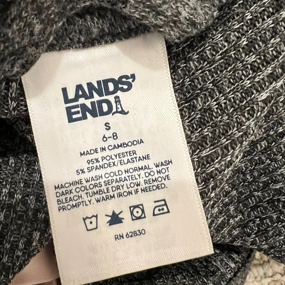 Grey Robe - Picture 2 of 2